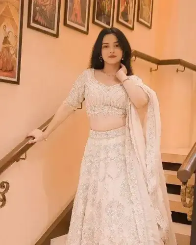 Escort Ingraj Bazar